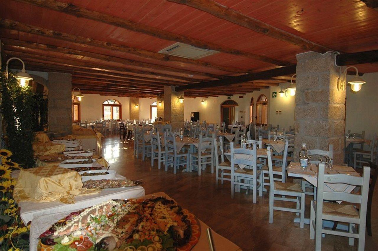 Club Esse Posada Palau Exterior foto