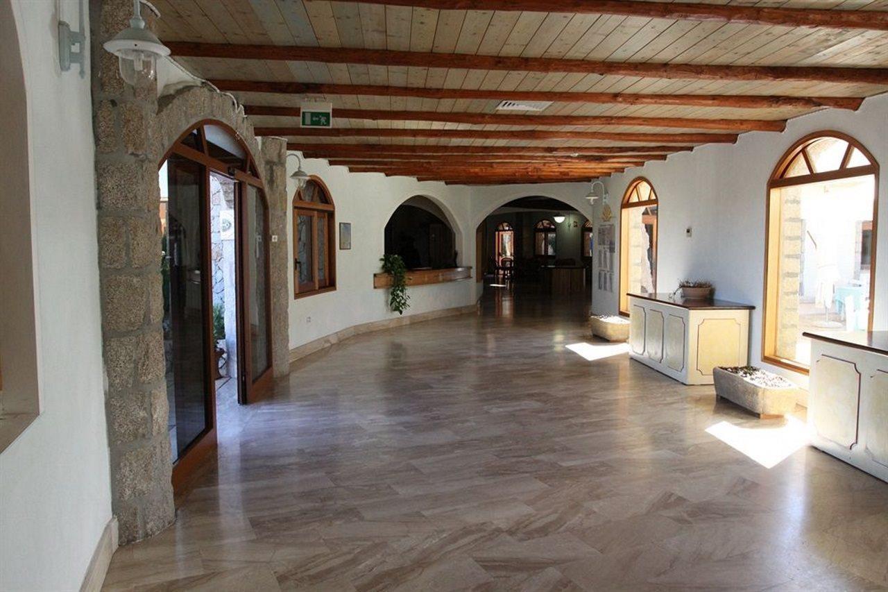 Club Esse Posada Palau Exterior foto