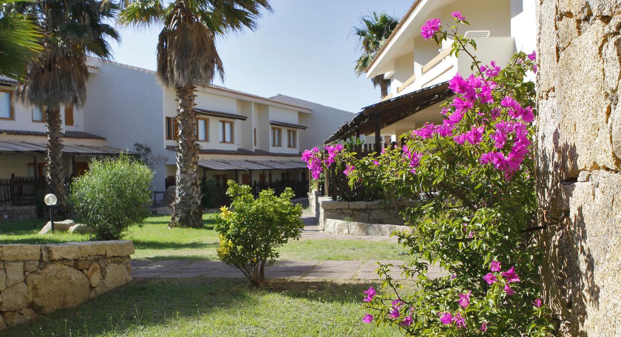 Club Esse Posada Palau Exterior foto